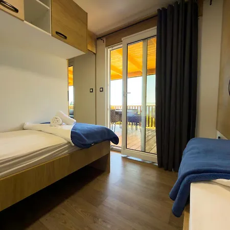 Kemping Mobile Homes Camp Kozica *