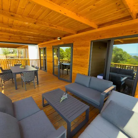 Kemping Mobile Homes Camp Kozica *