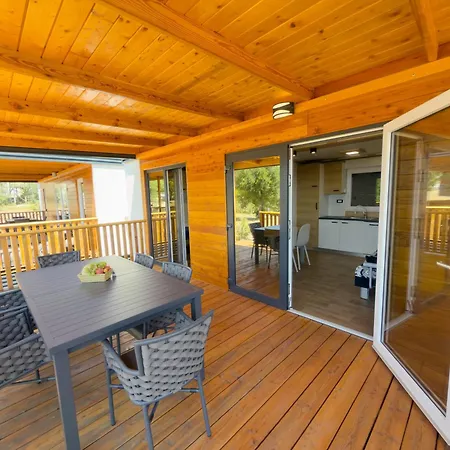 Kemping Mobile Homes Camp Kozica *